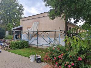 V Dome smútku prebiehajú stavebné úpravy a estetizácia priestorov