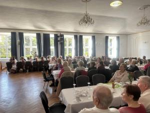 Seniori sa opäť stretli pri príležitosti Mesiaca úcty k starším